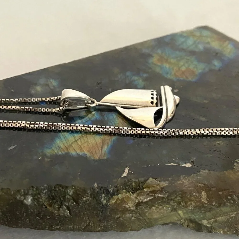 Sterling Silver 925 Unisex Sailboat Nautical Boat Pendant Necklace 20